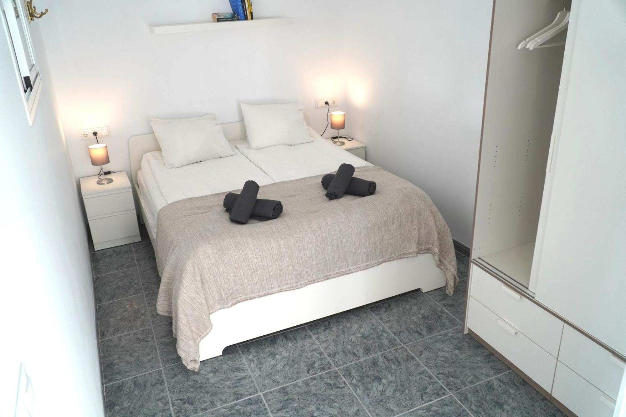 Hostal Alegre Nerja Esterno foto